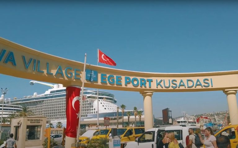 Kuşadası Ege Port Pansiyon
