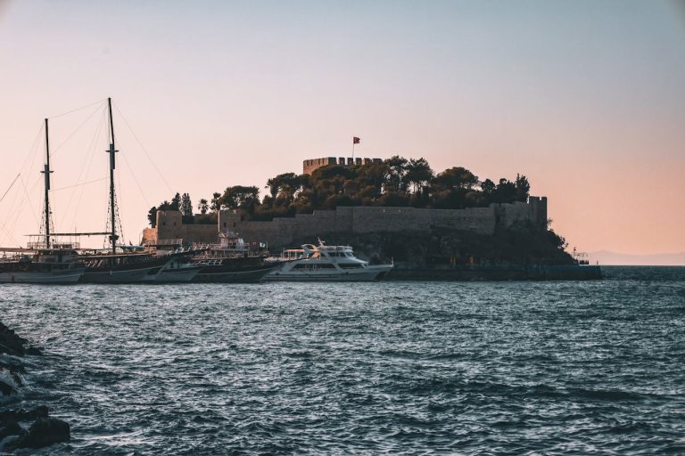 Kuşadası Merkez Pansiyon
